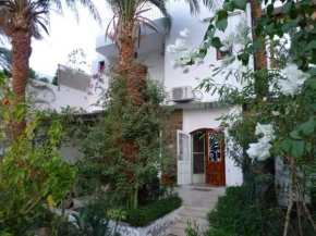 Teba House